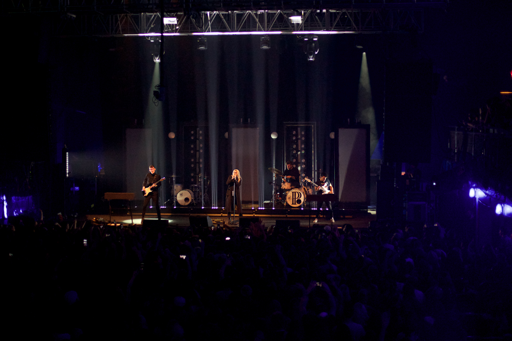 PVRIS
Electric Factory
Philadelphia, Pa
October 8, 2017

DerekBrad.com